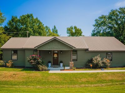 2198 Highway 425 N