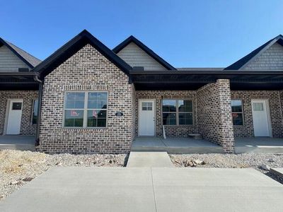836 Ridgewood Dr #5