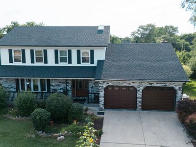 Property at 10S168 Oneill Dr, Burr Ridge, IL