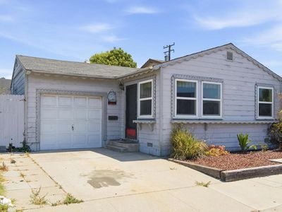 2385 Pierpont Blvd
