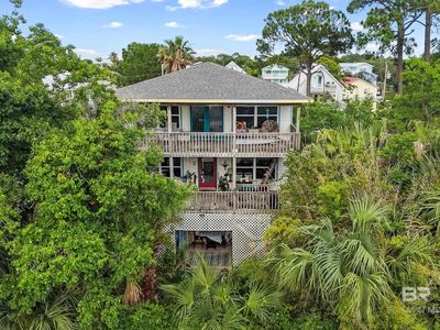 5715 Bayou Saint John Ave