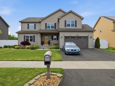 11 Elaine Cir