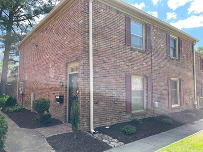 1228 Bristol Dr #1228