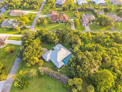 757 Holden Ave
