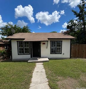 2210 MARTIN LUTHER KING DR