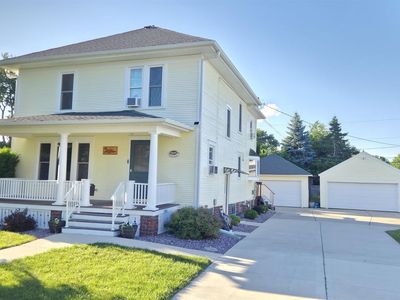 1401 Oakland Avenue
