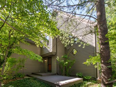 555 Glendale Cir