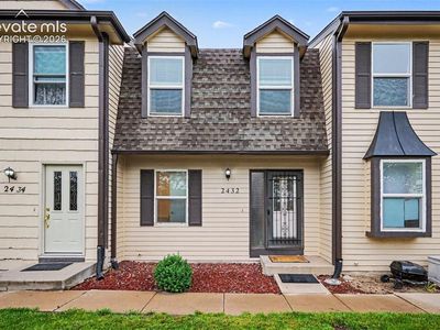 2432 Lexington Village Ln