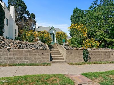 14 Chicago Ave