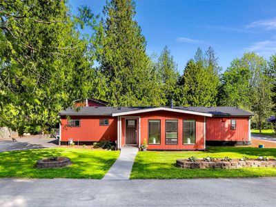 2376 Forest View Drive