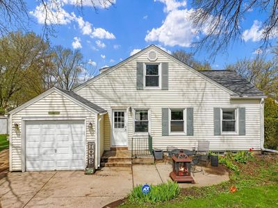 2795 South 53rd STREET