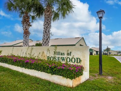 861 SW Monica Street