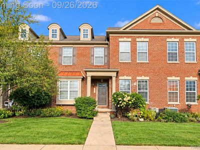 2051 Vanderbilt Rd