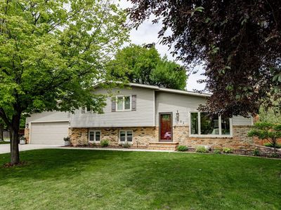 1632 Flickertail Cir S