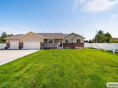 1365 Amaya Cir