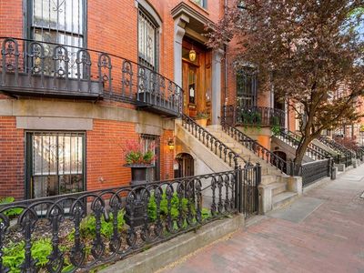 617 Massachusetts Ave #1