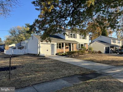 701 Kings Hwy S