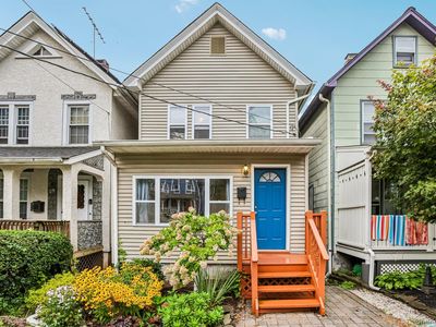 47 White Avenue