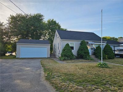27 Clifton Ave