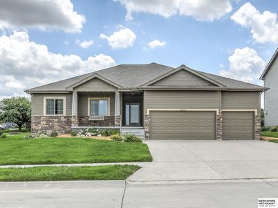 21315 Blackstone Cir