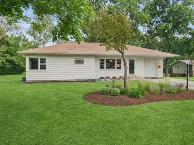 1308 W 53rd Pl