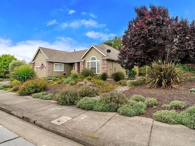 6252 Meadowstone Drive