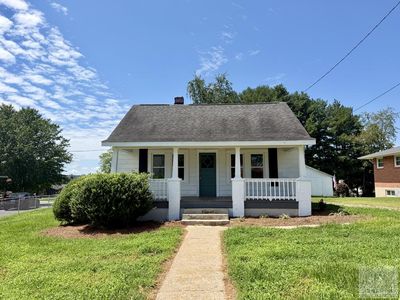 324 Greyson St