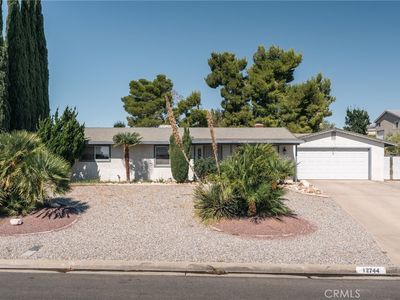 12744 Autumn Leaves Ave