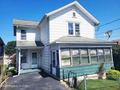 135 Short St