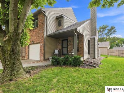 3512 S 57th Plz