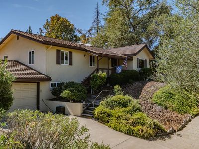 Property at 28 Frontier Dr, Jackson, CA