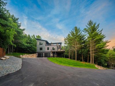 1300 KICKBUSCH STREET