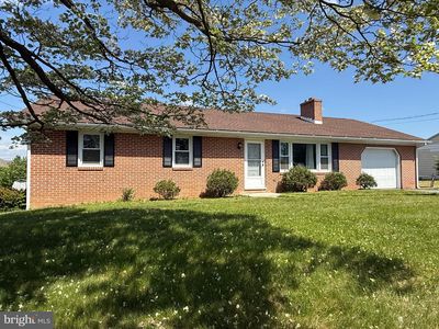 1423 Brechbill Rd