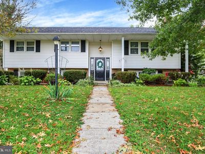 100 N Fairville Ave