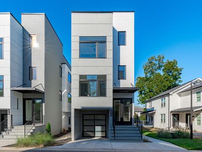 226 Woodsborough Pl