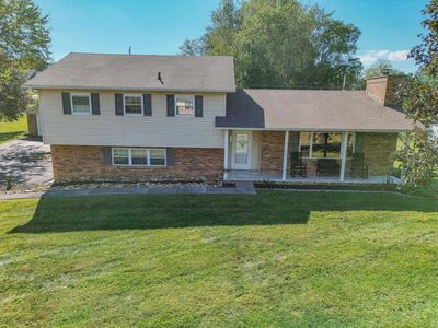 273 Kennedy Dr