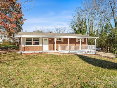 1222 Old North Rd NW