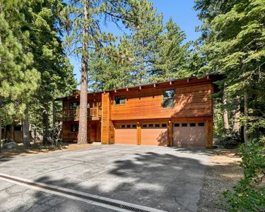 156 Roundridge Rd