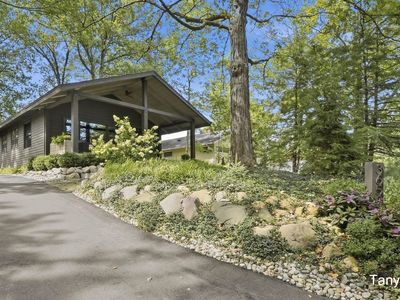 3652 Reeds Lake Blvd SE