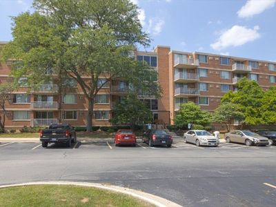 2222 S Stewart Ave APT 1B