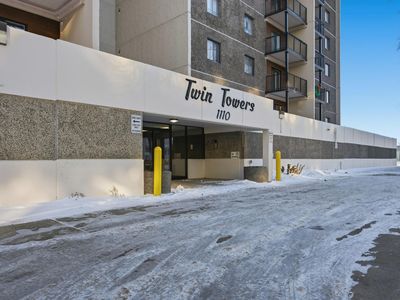 1110 3rd Ave N APT 604E