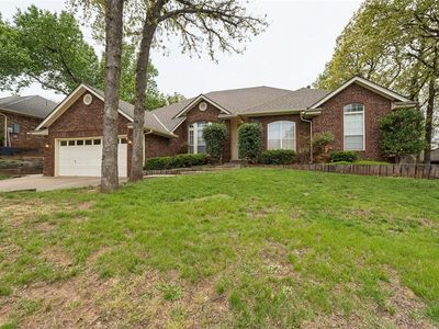 709 N Creek Dr