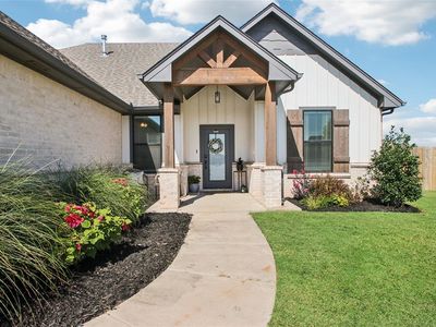 2913 Canyon Berry Ln