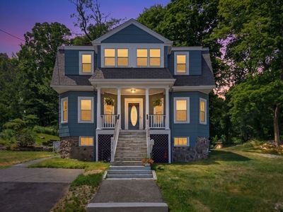 116 Essex St