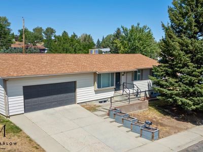 3408 Belmont Dr