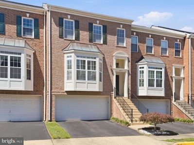 8656 Royal Worcester Ln