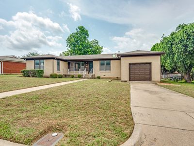 5404 Fossil Dr