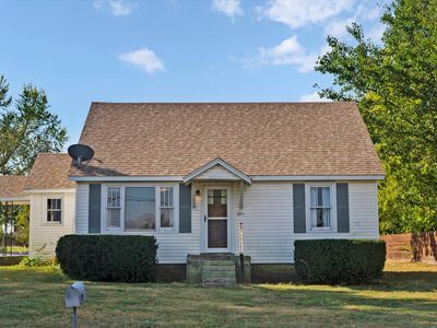 Property at 204 E Oak Street, Stockton, MO