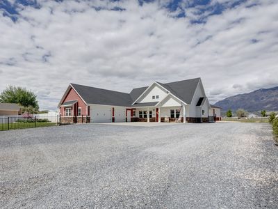 604 W Harrisville Rd