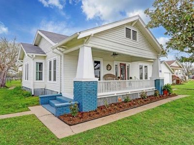 333 E Thigpen